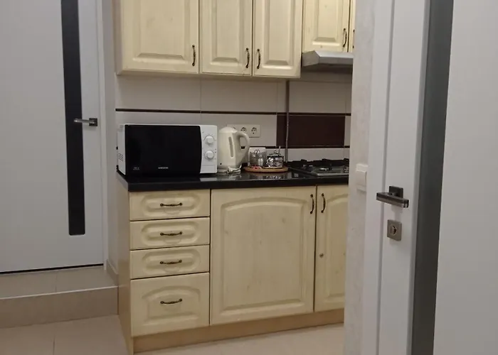 Rynok 25 Modern Center Lviv