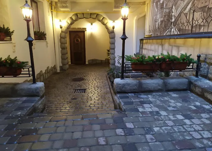 Daire Rynok 25 Modern Center Lviv