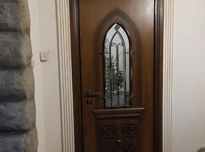 Rynok 25 Modern Center Daire Lviv