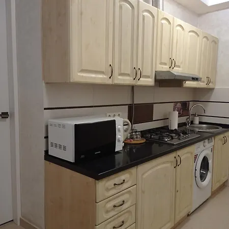 Rynok 25 Modern Center Λβιβ